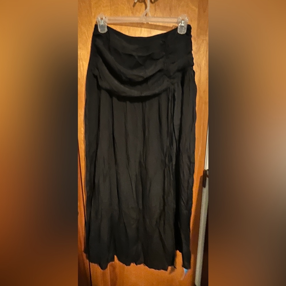 Elegant Black Women's Skirt